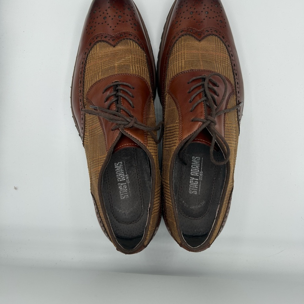Stacy Adams Men's Brown and Tan Wingtip Oxfords